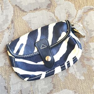 Small Dooney zebra coin/wristlet purse !